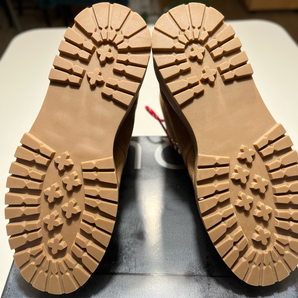 Aqua Miranda 9M Waterproof - Picture 3 of 3